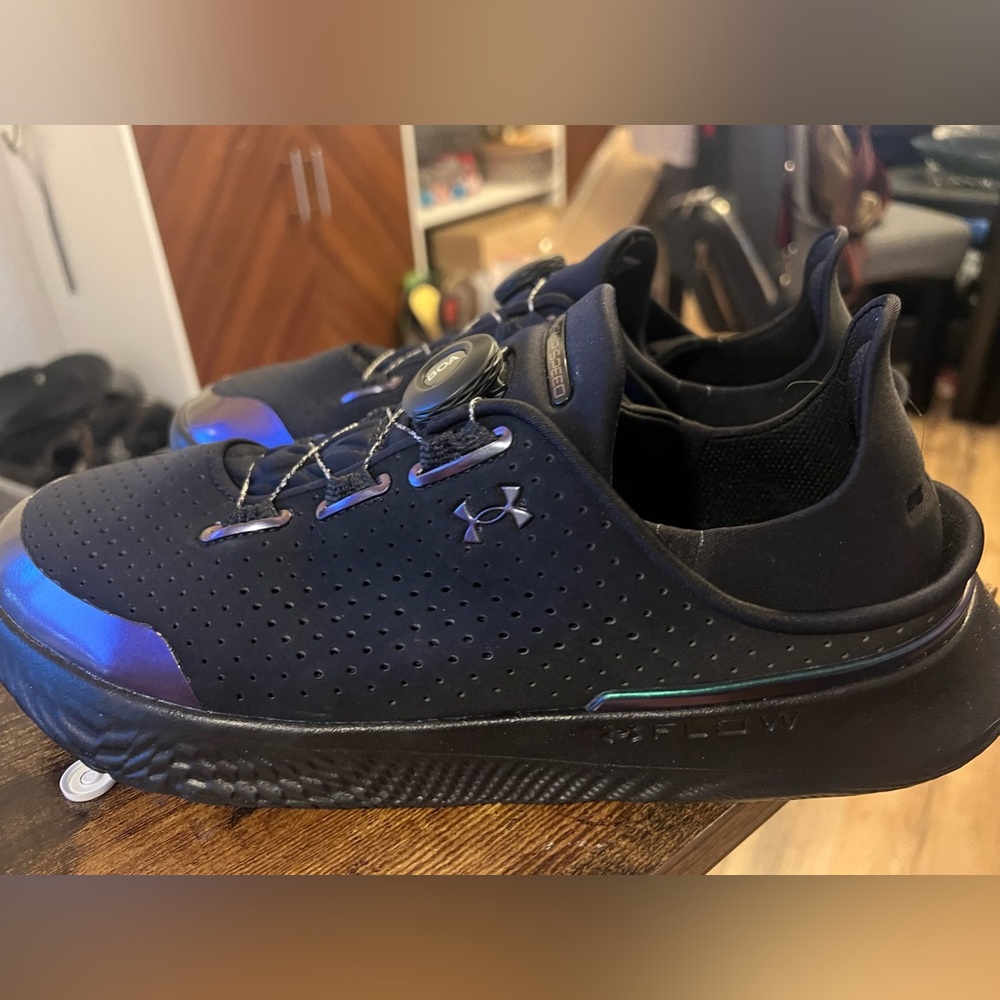Under armour slipspeed trainers, Black Iridescent, mens size 14. Worn once!